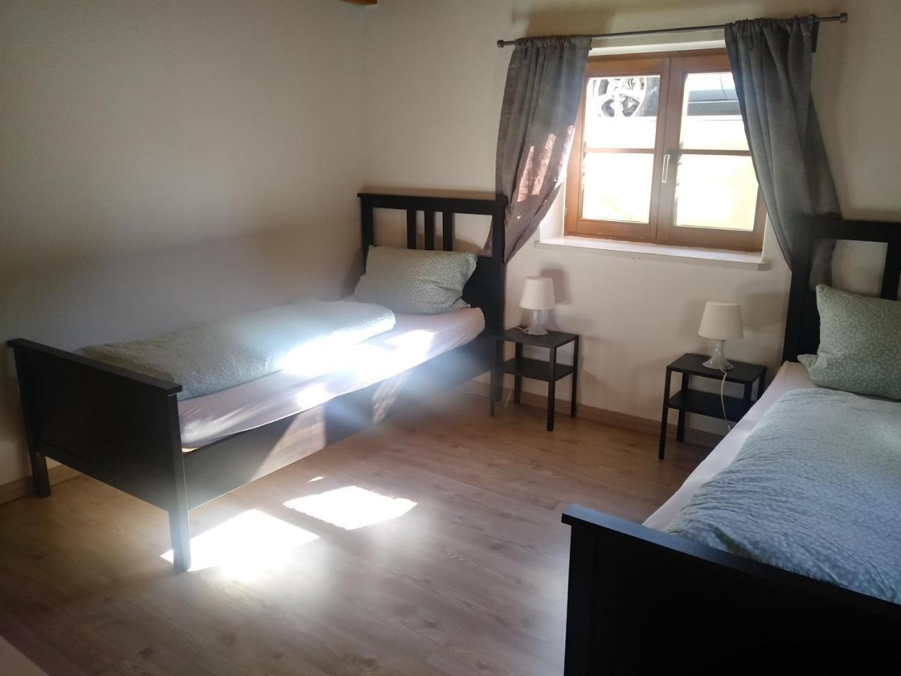 Lola Apartment *